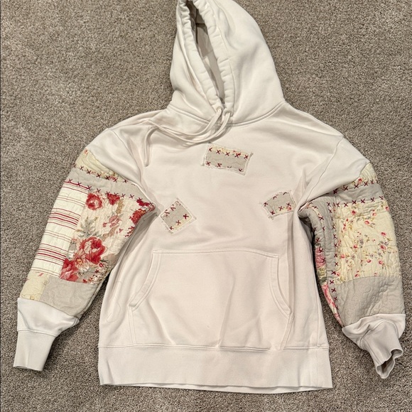 Tops - One of a kind upcycled size small cream sweatshirt w quilted patchwork